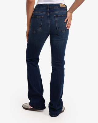 Kick Boot Dark Blue Casual Jeans